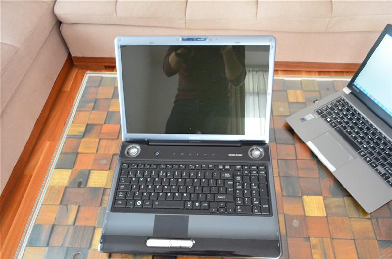 cumparam laptopuri