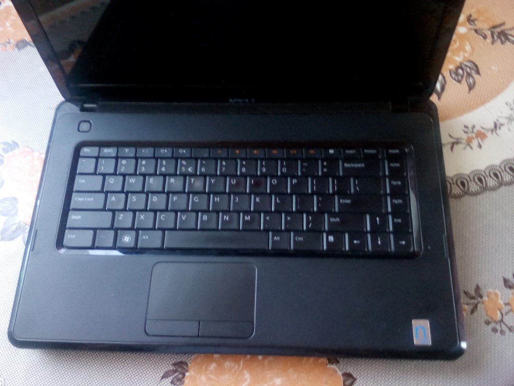 cumparam notebook defecte
