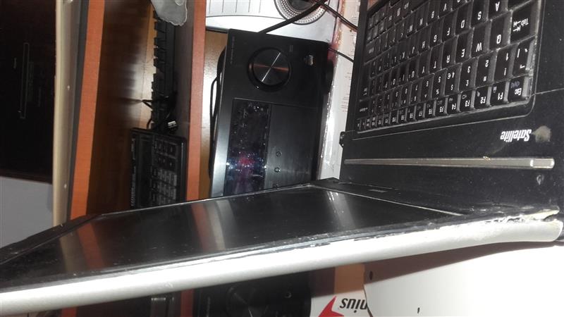cumparam pe loc laptopuri
